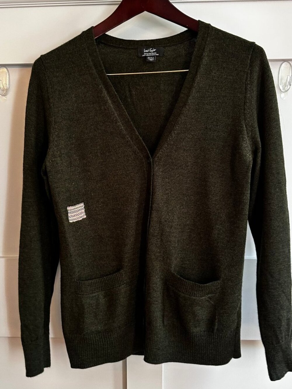 🖤🧵 Lord & Taylor Extra Fine Merino Wool Cardigan • Visible Mending • Size M
